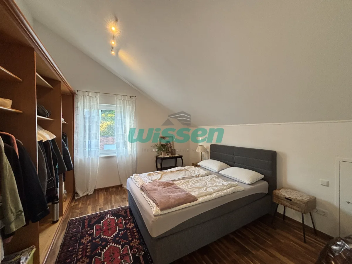 Schlafzimmer 2