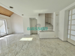 Wohnzimmer - Großzügige Maisonette-Wohnung im Zentrum!