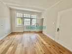 Offene Küche mit Esszimmer - Kernsanierte 3-Zimmer Altbauwohnung mit Charmé!