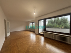 Wohnzimmer - Großzügige 3-Zimmer Wohnung in ruhiger Lage!