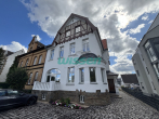 Außenansicht - Erstbezug nach Kernsanierung! Energieeffiziente 3-Zimmer Wohnung – Wohnen in der Altbau-Villa!