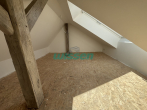 Spitzboden - Erstbezug nach Kernsanierung! Energieeffiziente 3-Zimmer Wohnung – Wohnen in der Altbau-Villa!