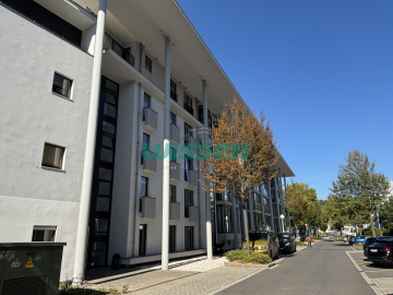 Seniorengerechte 2-Zimmer Wohnung mit neuer Einbauküche!, 53474 Bad Neuenahr-Ahrweiler / Ahrweiler, Etagenwohnung