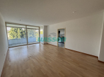 Wohn- und Esszimmer - Seniorengerechte 2-Zimmer Wohnung mit neuer Einbauküche!