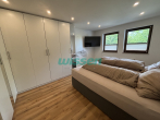 Schlafzimmer UG - Modernisiertes Einfamilienhaus mit Einliegerwohnung und schöner Aussicht!